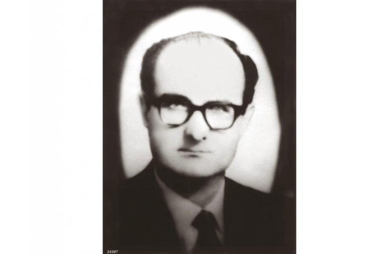 04 Danis Tunaligil